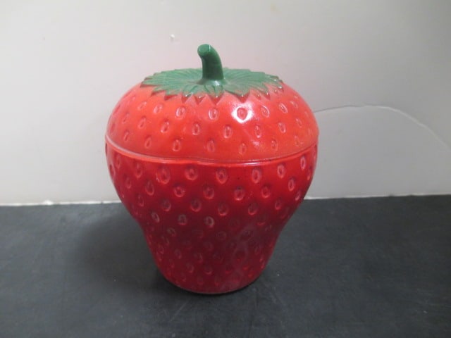 Hazel Atlas Strawberry Jam Jar: .