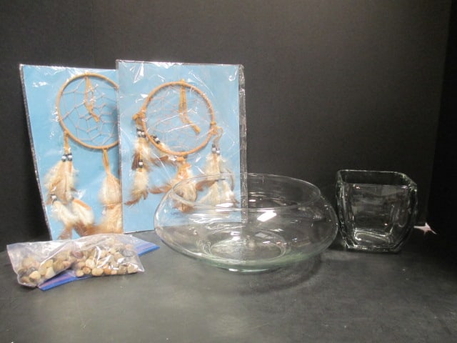 Fish Bowl, 2 Dreamcatchers, Decorative Rocks: . 