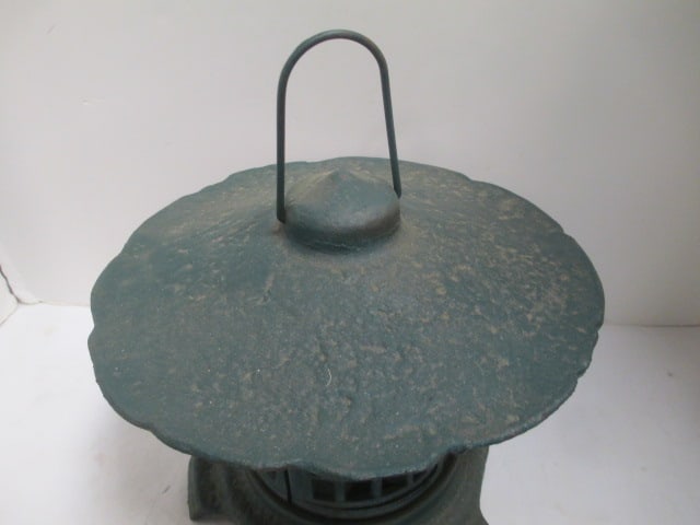 Cast Iron Japanese Pagoda Style Garden Lantern - 2