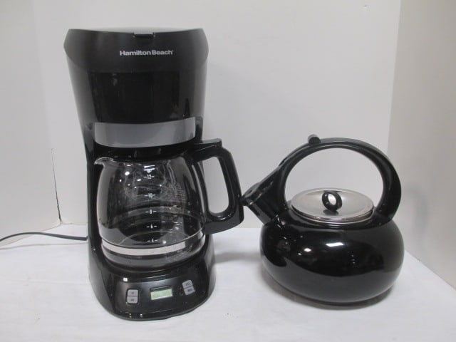 Hamilton Beach 12 Cup Coffee Maker & Black Kettle: .