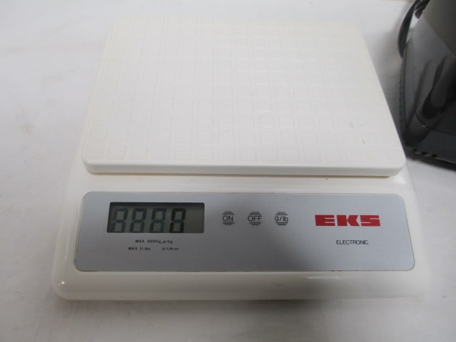 EKS Electronic Food Scale, Chef's Choice Knife Sharpener, & - 4