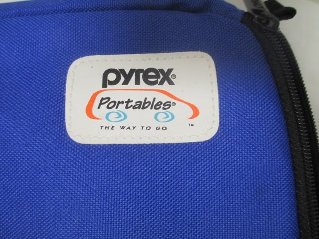 Pyrex Portables Carrier w/Pyrex Casserole & Pyrex Bowl - 5