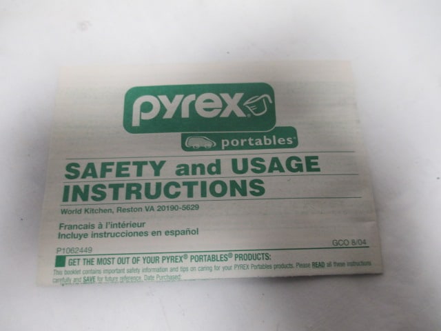 Pyrex Portables Carrier w/Pyrex Casserole & Pyrex Bowl - 8