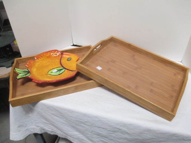2 Bamboo Trays (16 x 12) & Signed Fish Platter (10 x 12): . 