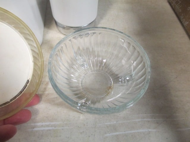 White Ceramic Kleenex Holder & Soap Dispenser, & - 5