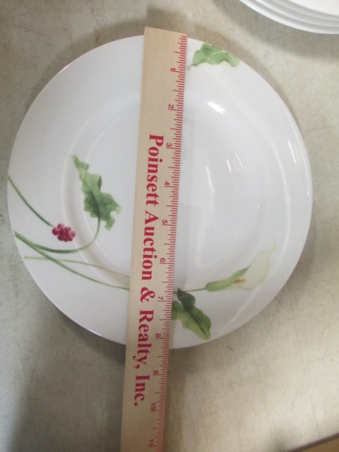 Mikasa 'Optima' Dinnerware (19 PC) - 7