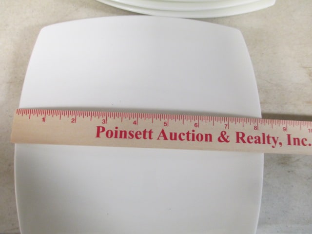 Oneida 'Moda' 10 PC Dinnerware - 4