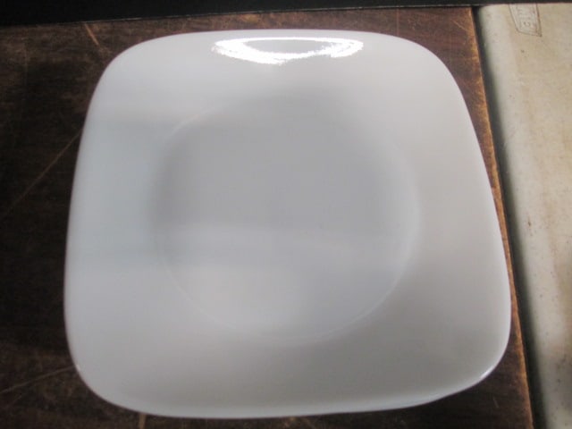 Casserole Dishes & Corelle Bowl & Plates - 6