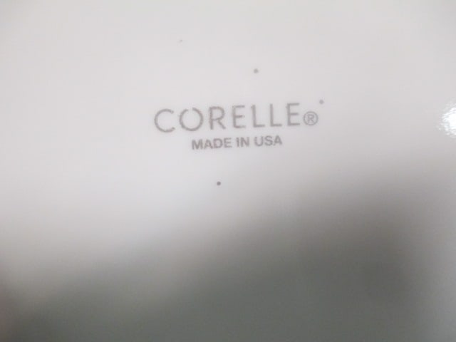 Casserole Dishes & Corelle Bowl & Plates - 8