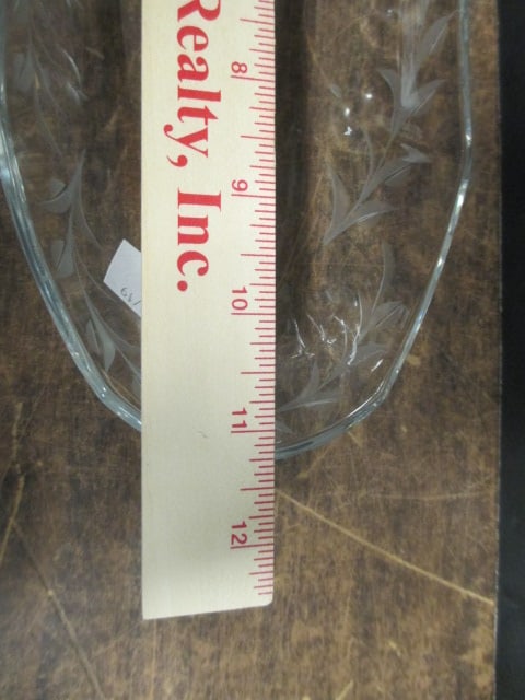 Etched Pedestal Cake Plate 11" & Etched Platter (11 x 5) - 3