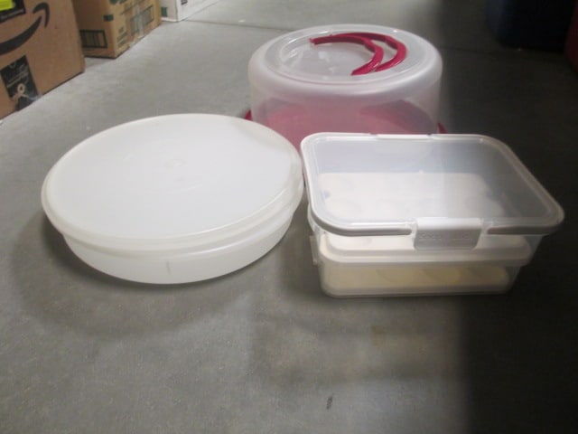 Tupperware & Plastic Ware Grouping: see all pictures