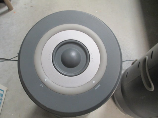 Rocketfish (Lot of 2) Outdoor Speakers - 3