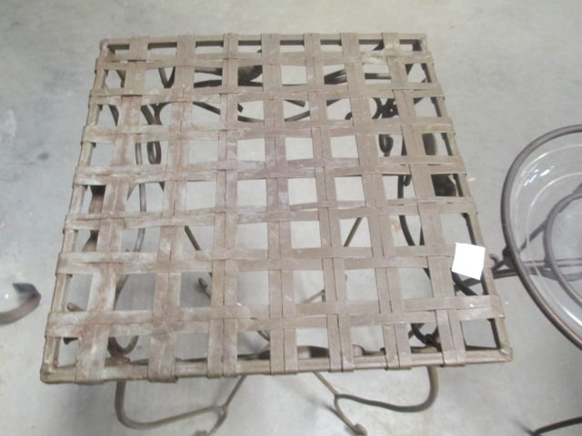 2 Metal Plant Stands - 3