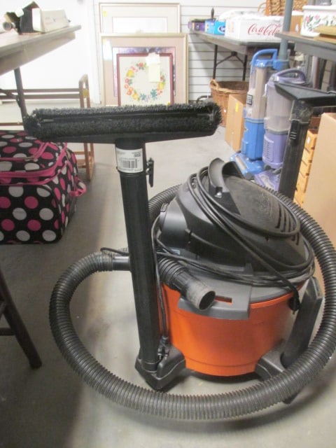 Rigid Shop Vac - 3