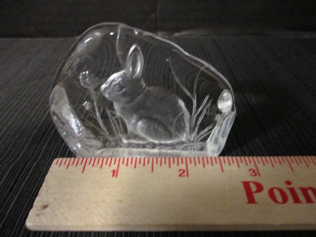 Darrington Etched Rabbit Paperweight - Signed "Capredoni" - 7