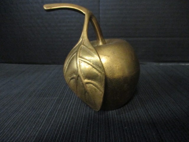 Vintage Brass Apple Bell: 5"