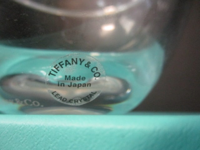Tiffany & Co. Crystal Apple Container - Etched "Harrah's Cherokee Casino 2020" - 4