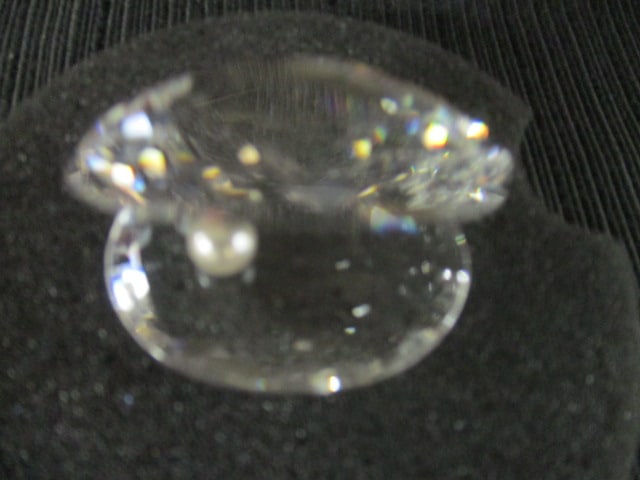 Swarovski Crystal Shell with Pearl Designed by Elka Huber in Original Box - 5