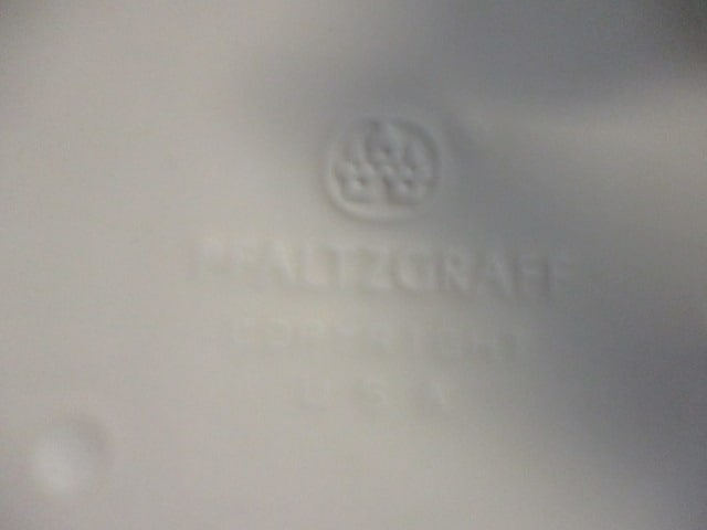 8 Pfaltzgraff "Heritage White" Scalloped Edge Bowls - 4