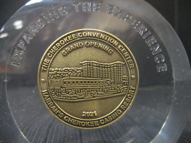 2 "Seal of Eastern Band of Cherokee Indians" Harrah's Casino Paperweights - 6