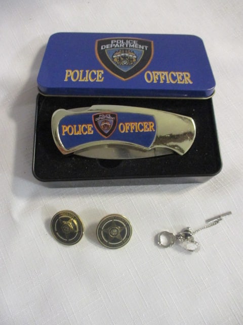 Police Officer Pocket Knife in Metal Case, Handcuffs Tie Tack, and 2 Anderson: County Sheriff Lapel Pins