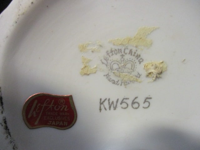 2 Vintage Lefton Colonial Couple Porcelain Figurines - KW565 - 19