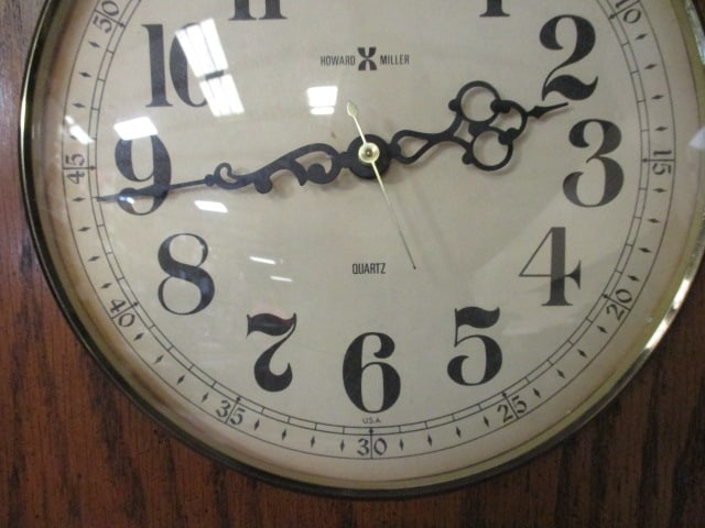 Howard Miller Wood Frame Quartz Wall Clock - 3