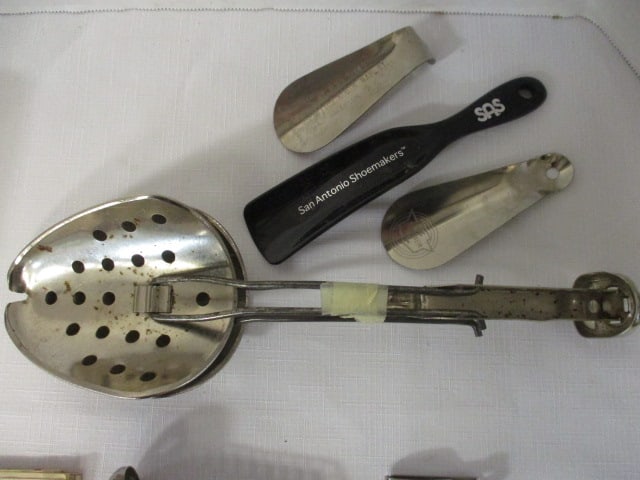 Vintage Men's Lot - Wallet, Shoe Horns, Shoe Stretchers, Luggage Tag, Map, etc. - 3