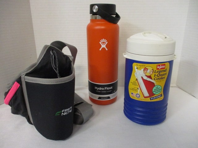Vintage Igloo 1 Quart Thermos Coller, New Old Stock 40 oz Hydro Flask, and: Fitter's Niche Water Bottle Fanny Pack