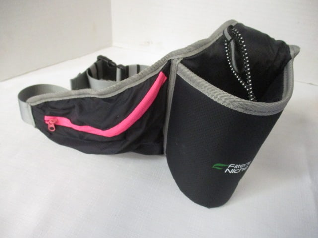 Vintage Igloo 1 Quart Thermos Coller, New Old Stock 40 oz Hydro Flask, and - 2