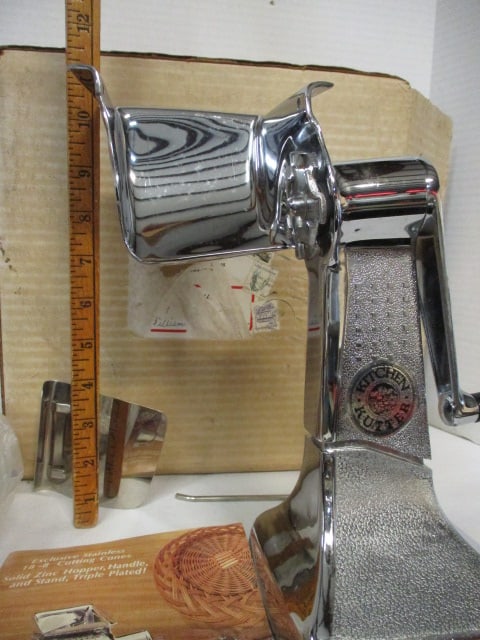 Vintage Kitchen Kutter Hand-Operated Food Processor - 7