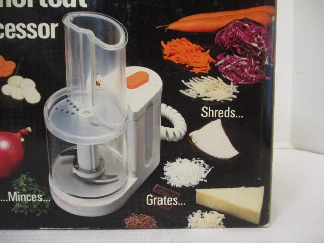 Black & Decker Hand Shortcut Micro-Processor in Original Box - 3