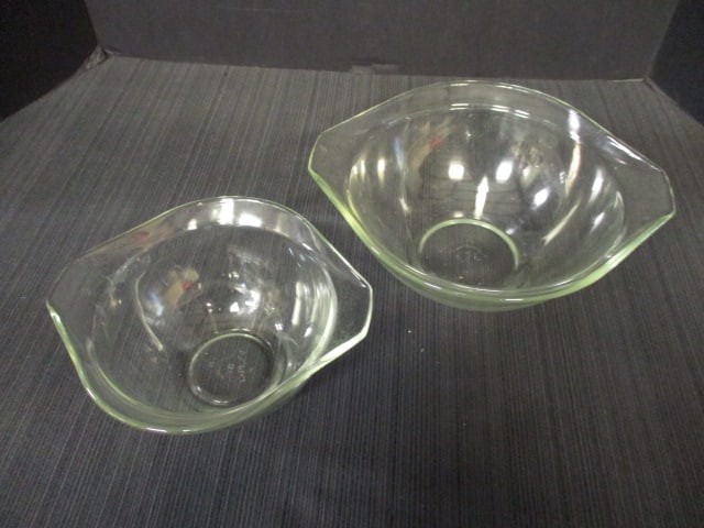 Lot of Vintage Clear Glass Bowls, Casseroles, and Extra Lids - 12