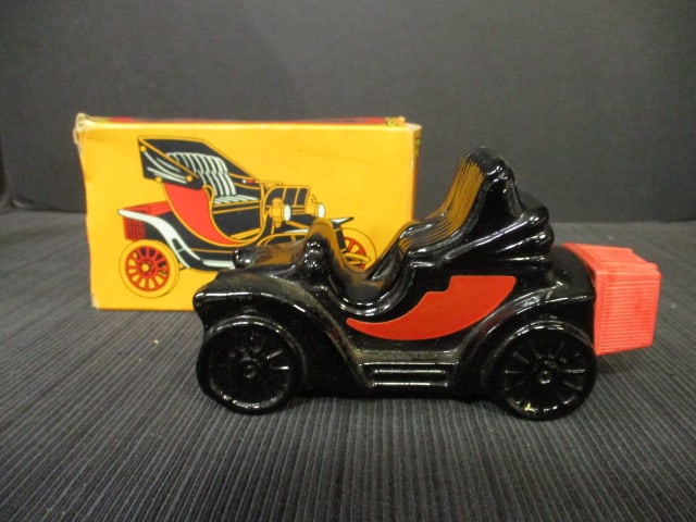 Lot of Vintage Avon Aftershave Containers - Cars, Horse, Pipe, Viking, etc. - 11