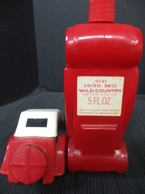 Lot of Vintage Avon Aftershave Containers - Cars, Horse, Pipe, Viking, etc. - 3