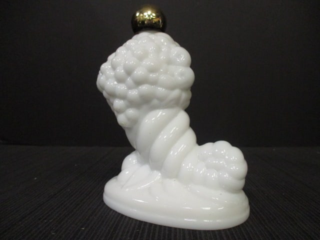 Lot of Vintage Avon Perfume and Containers - 7