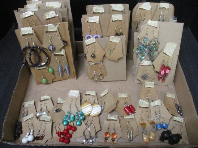 Lot of Handmade Earrings: see pictures and preview for selection and condition 