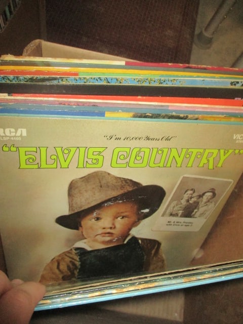 Lot of Vintage "Elvis Presley" Record Albums - 2