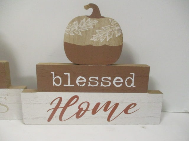 5 Wood Signs - Family, Grateful Hearts, Happy Harvest, and Blessed Home - 3