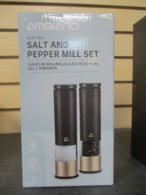 New Old Stock Ambiano Electric Salt and Pepper Mill Set: .