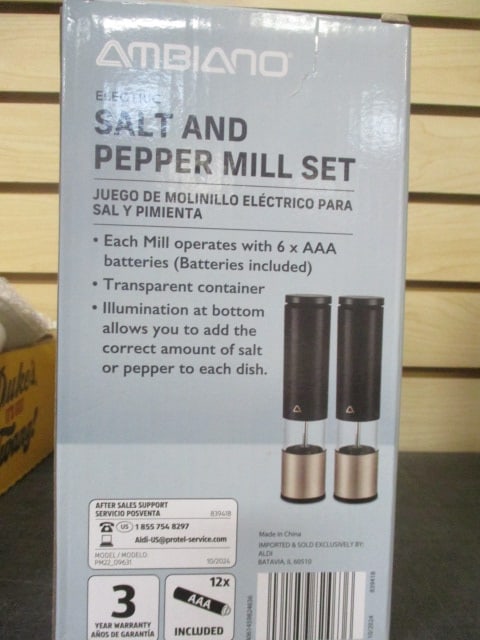 New Old Stock Ambiano Electric Salt and Pepper Mill Set - 3