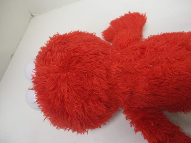 Vintage "Tickle Me Elmo" Talking Stuffed Animal - 3