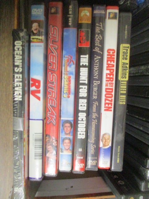 Lot of DVD Movies - Ocean's Eleven, Bugsy, Total Recall, etc. - 4