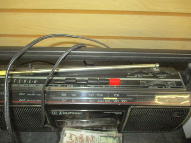 Emerson AM/FM and Cassette Deck Stereo Radio with 3 Cassettes - 4