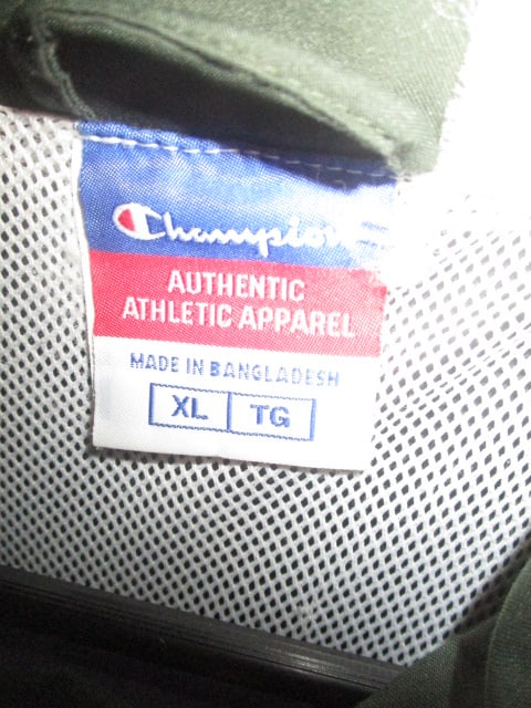 4 New/Like New Men's Windbreaker Jackets - Size XL - 3