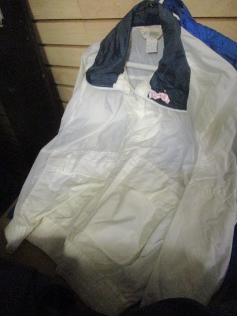 4 New/Like New Men's Windbreaker Jackets - Size XL - 7