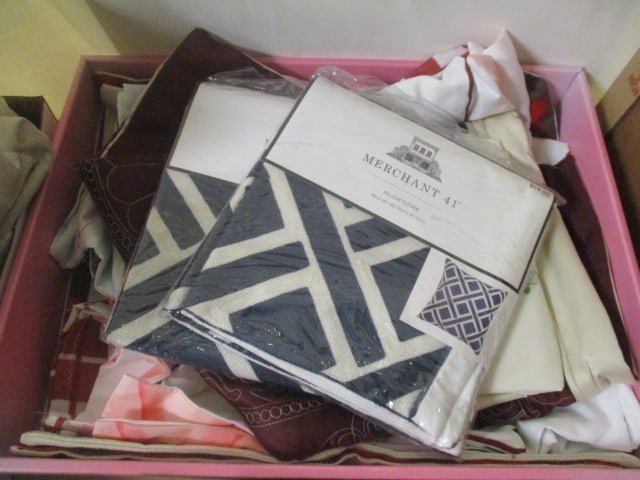 Lot of Pillow Covers (1 of 3)