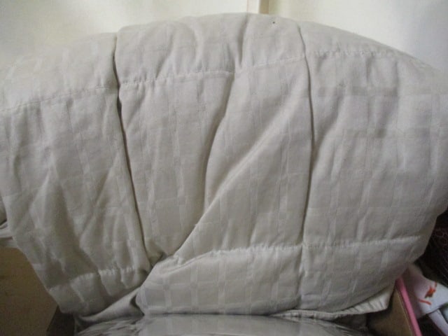 New Old Stock R&S 4-Piece Queen Sheet Set, Albi Fleece Blanket Throw, and - 4