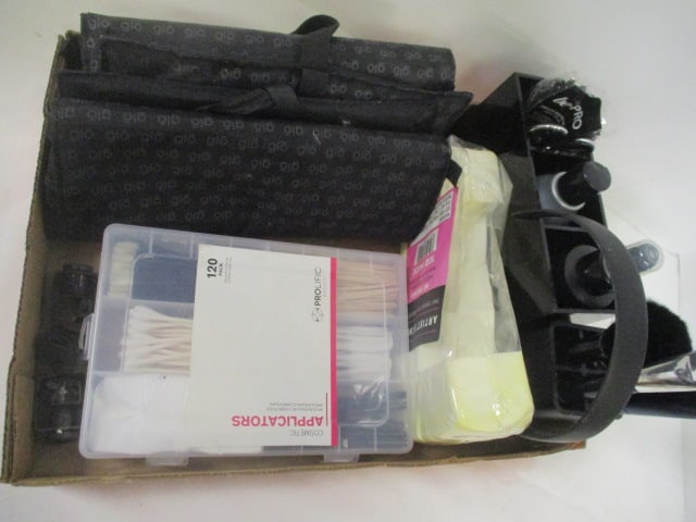Lot of Glo Skin Beauty Makeup Brushes, Cleaners, Sponges, and Cases: both new and slightly used tester makeup, see pictures and preview for selection and condition