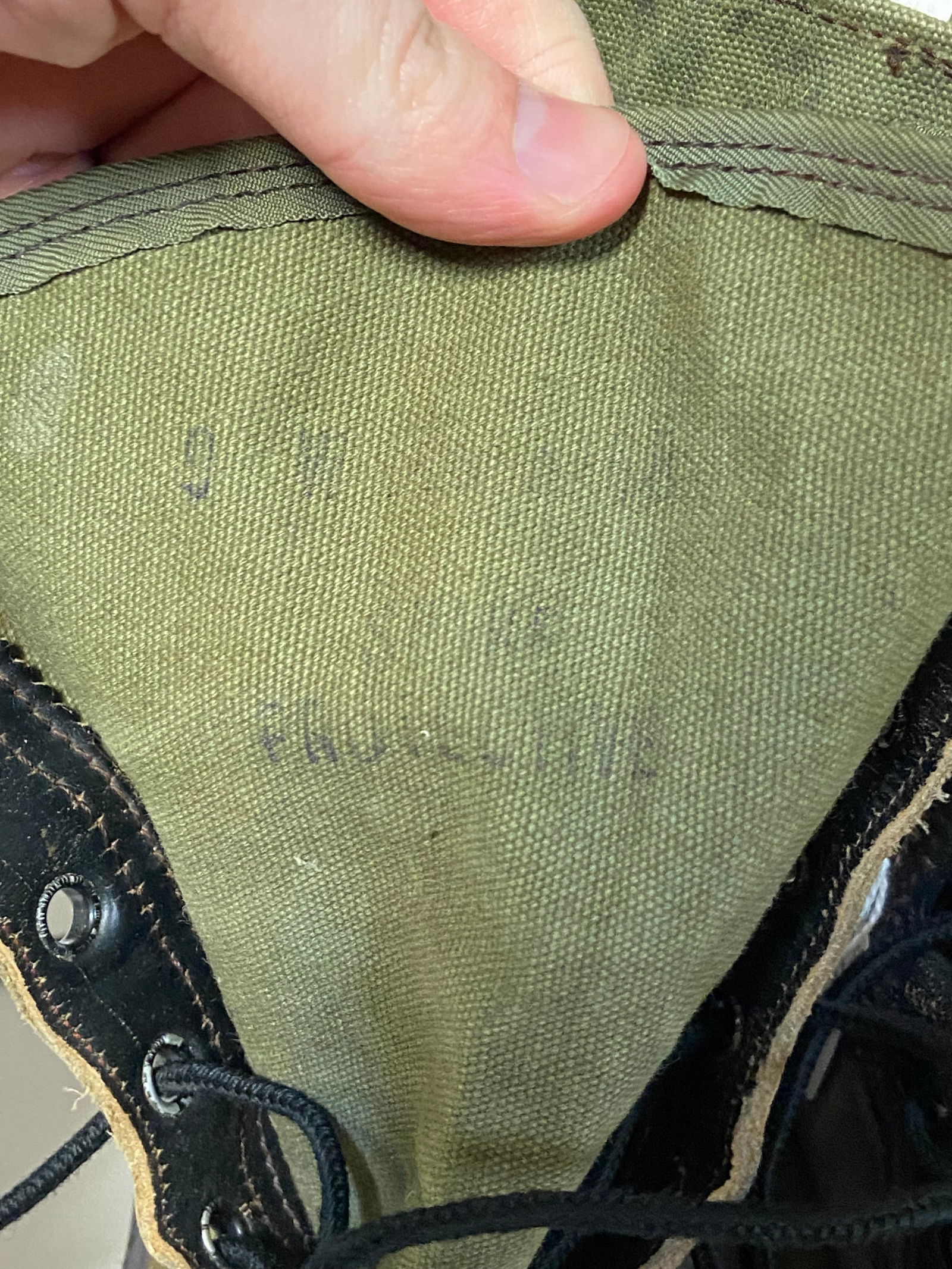 Pair of Addison Ro-Search Vietnam Era Boots and Map Case - 5